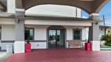 Red Roof PLUS+ Galveston - Beachfront Exterior