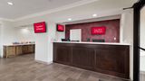 Red Roof PLUS+ Galveston - Beachfront Lobby