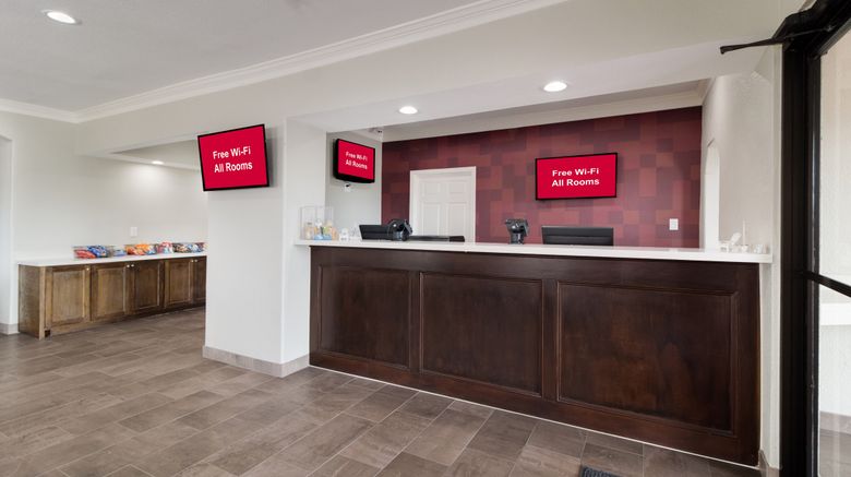 <b>Red Roof PLUS+ Galveston - Beachfront Lobby</b>. Images powered by <a href="https://www.leonardoworldwide.com/" title="Leonardo Worldwide" target="_blank">Leonardo</a>.