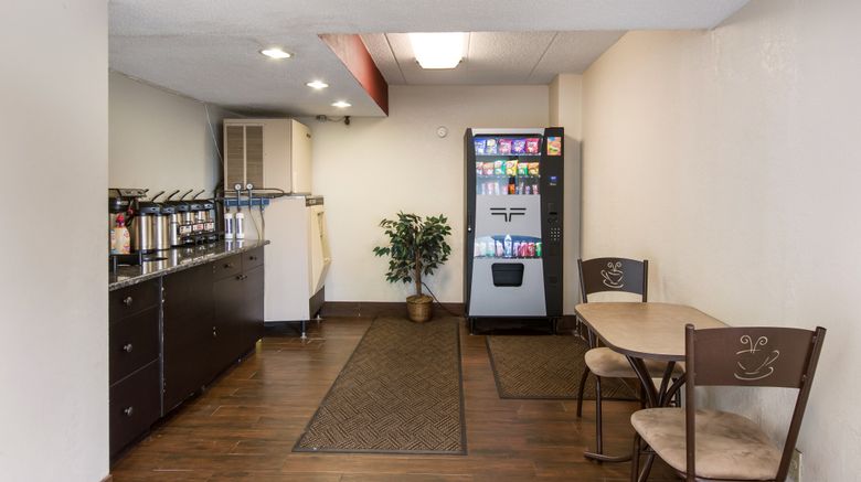 <b>Red Roof Inn Grand Rapids Airport Lobby</b>. Images powered by <a href="https://www.leonardoworldwide.com/" title="Leonardo Worldwide" target="_blank">Leonardo</a>.