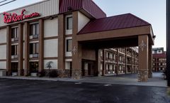 Red Roof Inn & Suites Pigeon Forge Pkwy