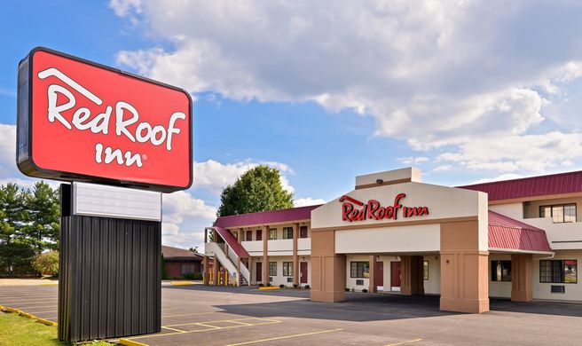 Red Roof Inn Marietta Exterior