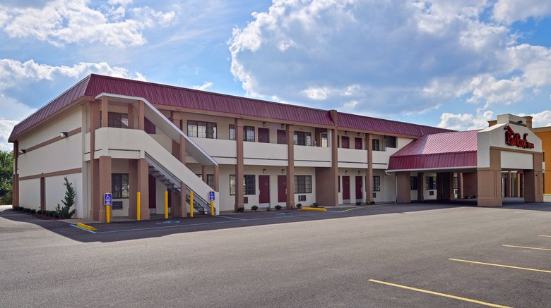 <b>Red Roof Inn Marietta Exterior</b>. Images powered by <a href="https://www.leonardoworldwide.com/" title="Leonardo Worldwide" target="_blank">Leonardo</a>.