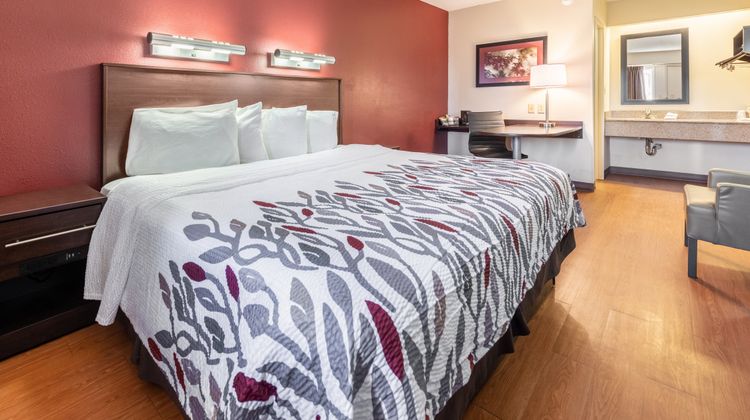 Red Roof Inn Merrillville Room