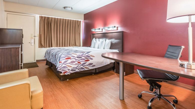 <b>Red Roof Inn Merrillville Room</b>. Images powered by <a href="https://www.leonardoworldwide.com/" title="Leonardo Worldwide" target="_blank">Leonardo</a>.