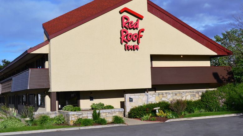 Red Roof Inn Merrillville Exterior. Images powered by <a href="https://www.leonardoworldwide.com" target="_blank" rel="noopener">Leonardo</a>.