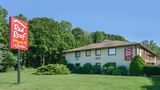 Red Roof PLUS+ & Suites Guilford Exterior