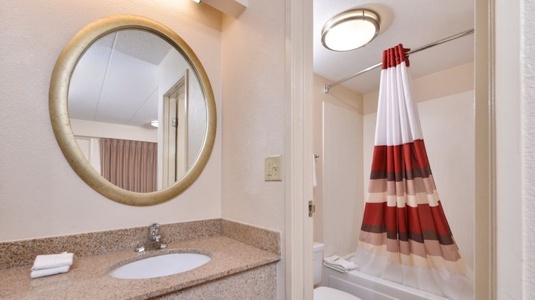 <b>Red Roof Inn Merrillville Room</b>. Images powered by <a href="https://www.leonardoworldwide.com/" title="Leonardo Worldwide" target="_blank">Leonardo</a>.