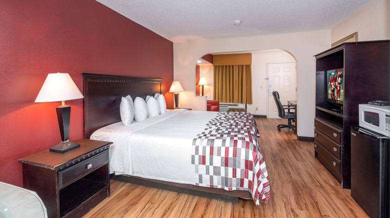<b>Red Roof Inn & Suites Oxford Suite</b>. Images powered by <a href="https://www.leonardoworldwide.com/" title="Leonardo Worldwide" target="_blank">Leonardo</a>.