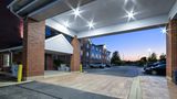 Holiday Inn Express Exterior