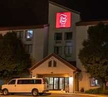 Red Roof Inn & Suites Indianapolis Arprt Exterior