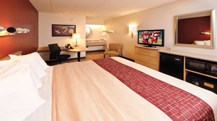 Red Roof Inn Parkersburg Room