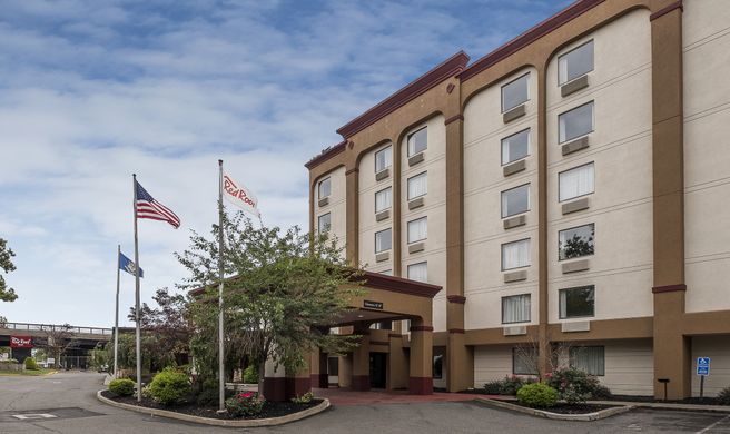 Red Roof Inn Hartford - New Britain Exterior