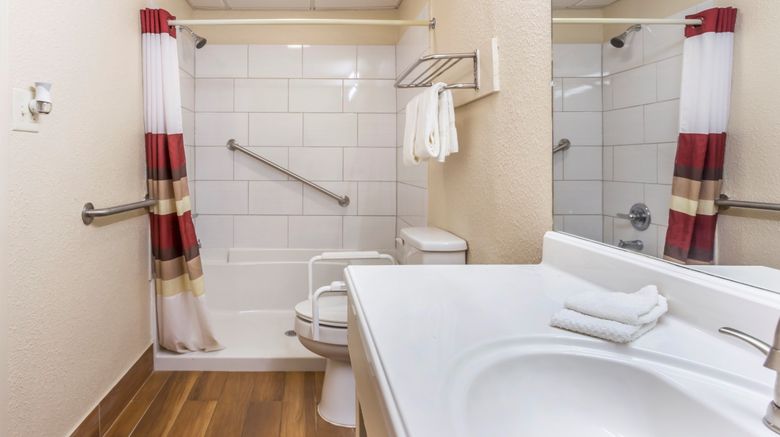 <b>Red Roof Inn Sumter Room</b>. Images powered by <a href="https://www.leonardoworldwide.com/" title="Leonardo Worldwide" target="_blank">Leonardo</a>.
