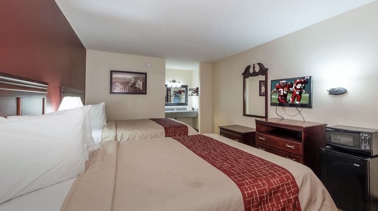 Red Roof Inn Chipley Room