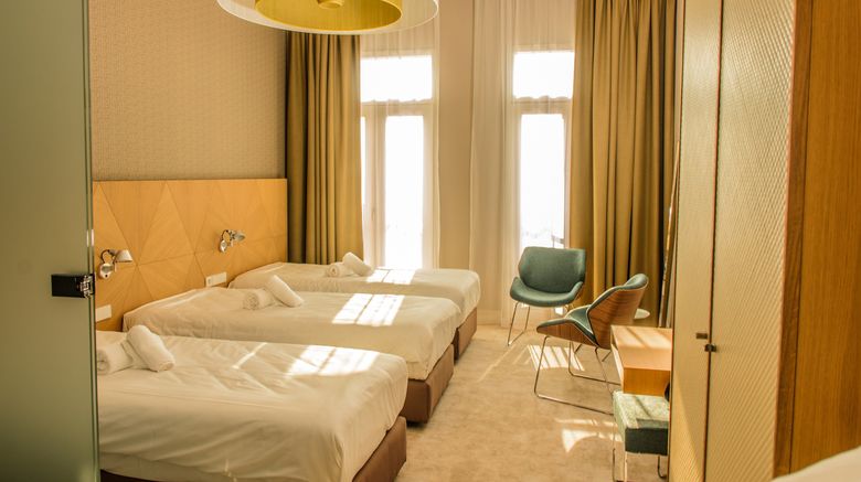 <b>Amadi Panorama Hotel Room</b>. Images powered by <a href="https://www.leonardoworldwide.com/" title="Leonardo Worldwide" target="_blank">Leonardo</a>.