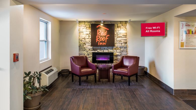 <b>Red Roof Inn Richmond, IN Lobby</b>. Images powered by <a href="https://www.leonardoworldwide.com/" title="Leonardo Worldwide" target="_blank">Leonardo</a>.