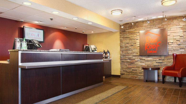 <b>Red Roof Inn Harrisburg - Hershey Lobby</b>. Images powered by <a href="https://www.leonardoworldwide.com/" title="Leonardo Worldwide" target="_blank">Leonardo</a>.