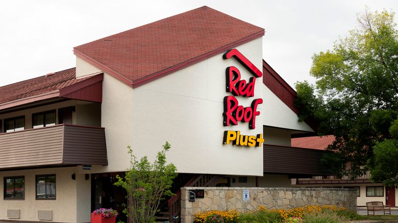 Red Roof PLUS+ Pittsburgh South-Airport Exterior. Images powered by <a href="https://www.leonardoworldwide.com" target="_blank" rel="noopener">Leonardo</a>.