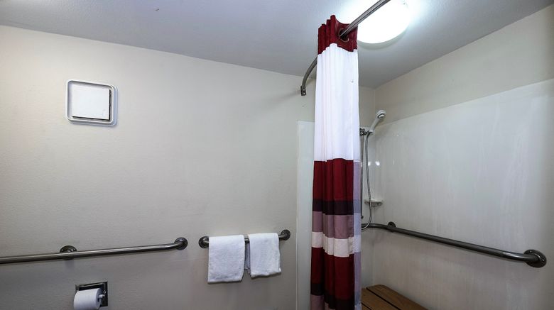 <b>Red Roof Inn Columbus East-Reynoldsburg Room</b>. Images powered by <a href="https://www.leonardoworldwide.com/" title="Leonardo Worldwide" target="_blank">Leonardo</a>.