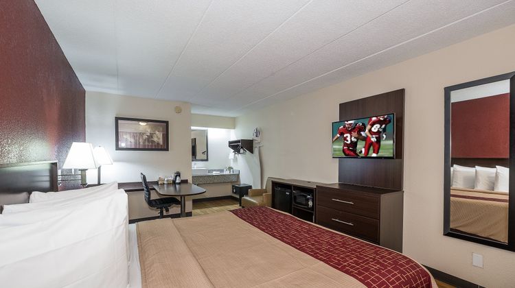 Red Roof Inn Columbus East-Reynoldsburg Room