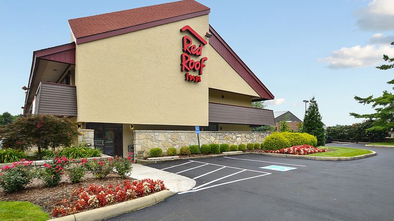 Red Roof Inn Louisville East-Hurstbourne Exterior. Images powered by <a href="https://www.leonardoworldwide.com" target="_blank" rel="noopener">Leonardo</a>.