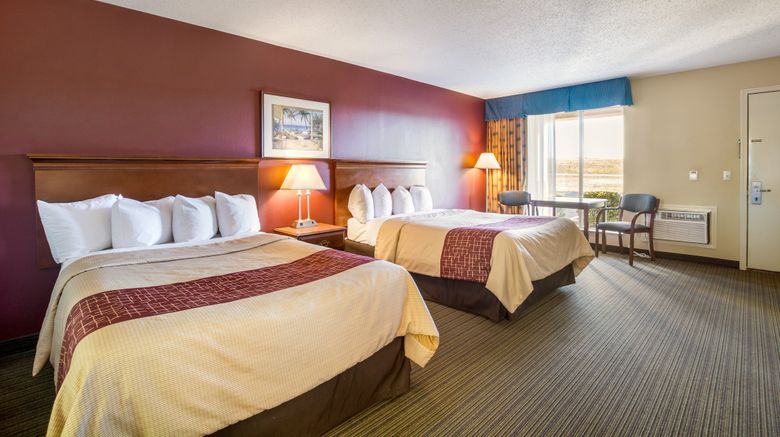 <b>Red Roof Inn Vincennes Room</b>. Images powered by <a href="https://www.leonardoworldwide.com/" title="Leonardo Worldwide" target="_blank">Leonardo</a>.