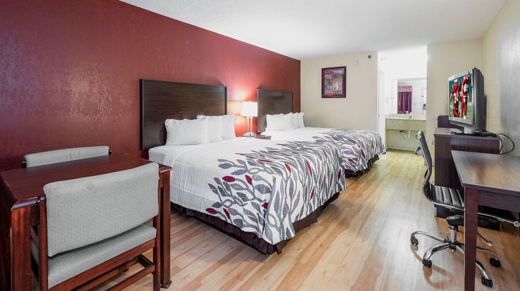 Red Roof Inn & Suites Rome Room