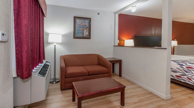 <b>Red Roof Inn & Suites Rome Suite</b>. Images powered by <a href="https://www.leonardoworldwide.com/" title="Leonardo Worldwide" target="_blank">Leonardo</a>.