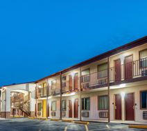 Red Roof Inn Buffalo, TX Exterior