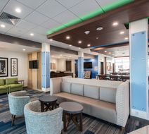 Holiday Inn Express & Stes Happy Valley Lobby