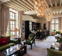 Chateau Lafaurie-Peyraguey Lobby