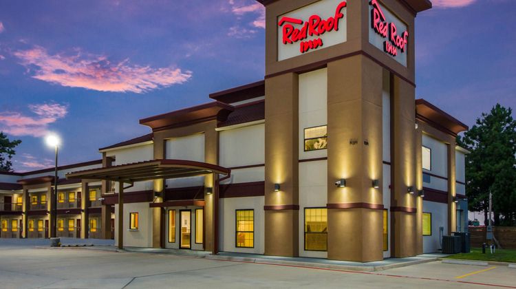 Red Roof Inn Houston-Willowbrook Exterior