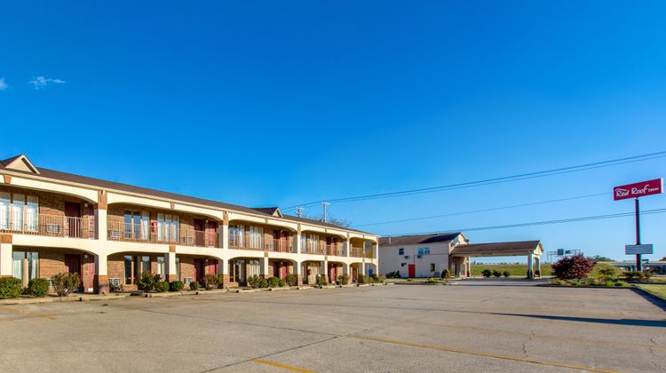 Red Roof Inn Vincennes Exterior
