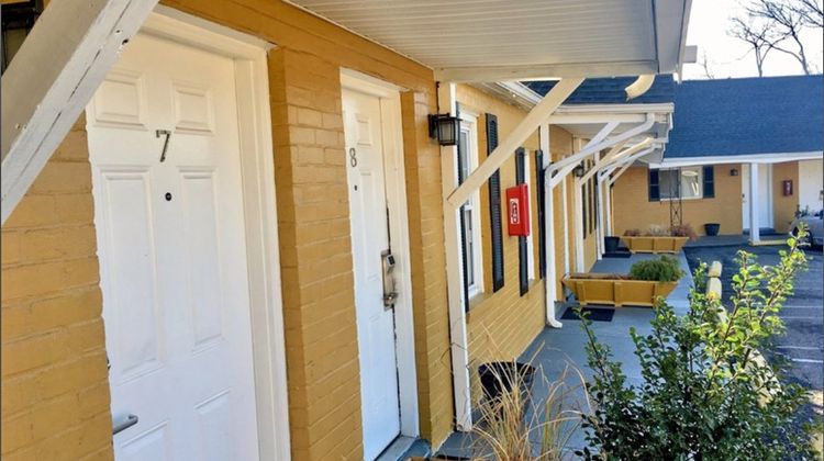 Red Carpet Inn Alexandria Exterior