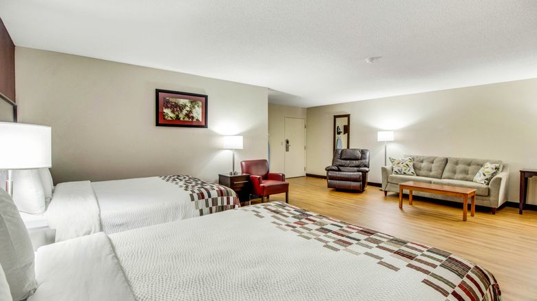 <b>Red Roof Inn Franklin, KY Suite</b>. Images powered by <a href="https://www.leonardoworldwide.com/" title="Leonardo Worldwide" target="_blank">Leonardo</a>.