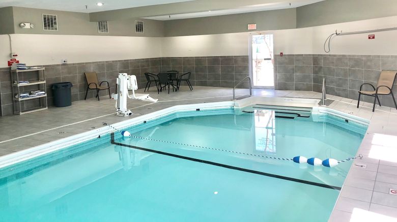 <b>Red Roof Inn & Suites Council Bluffs Pool</b>. Images powered by <a href="https://www.leonardoworldwide.com/" title="Leonardo Worldwide" target="_blank">Leonardo</a>.