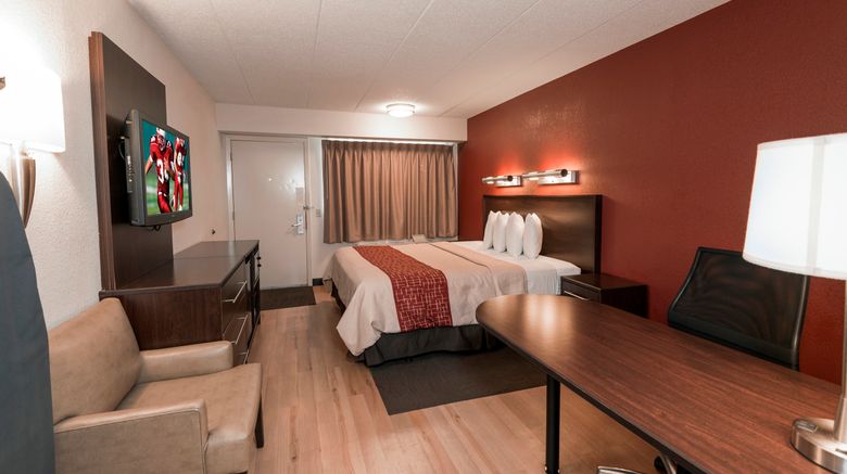 <b>Red Roof Inn Benton Harbor - St Joseph Room</b>. Images powered by <a href="https://www.leonardoworldwide.com/" title="Leonardo Worldwide" target="_blank">Leonardo</a>.