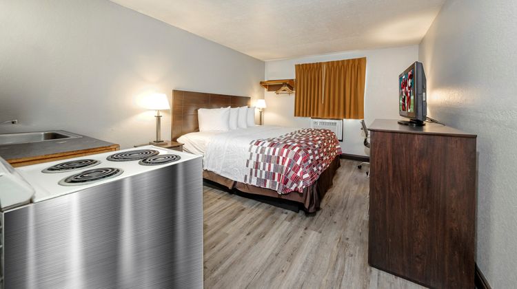 Red Roof Inn Culpeper Suite
