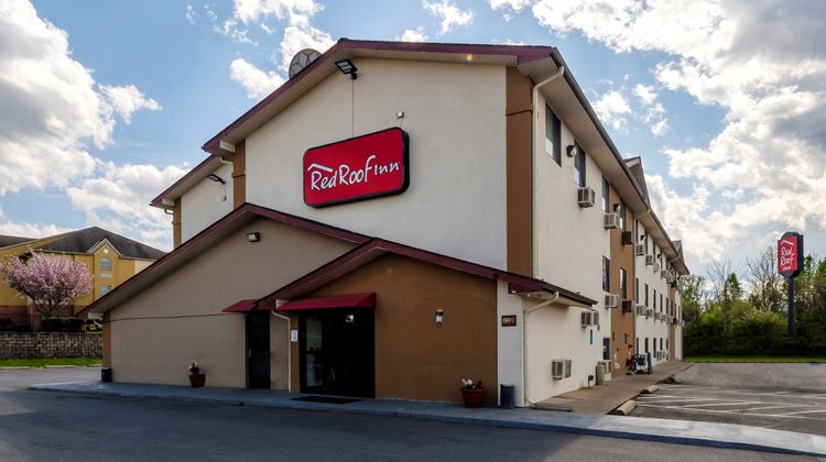 Red Roof Inn Culpeper Exterior
