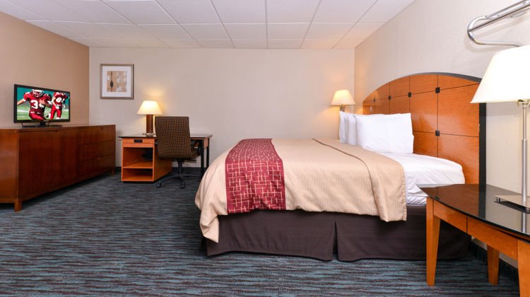 Red Roof Inn Chambersburg Room