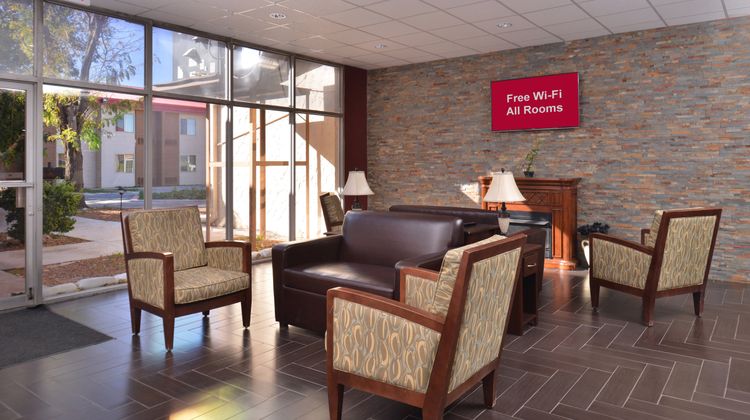 Red Roof Inn Van Horn Lobby