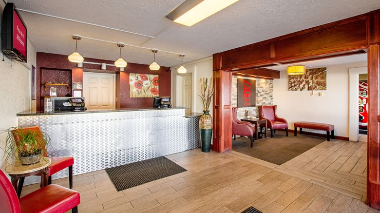 <b>Red Roof Inn Battle Creek Lobby</b>. Images powered by <a href="https://www.leonardoworldwide.com/" title="Leonardo Worldwide" target="_blank">Leonardo</a>.