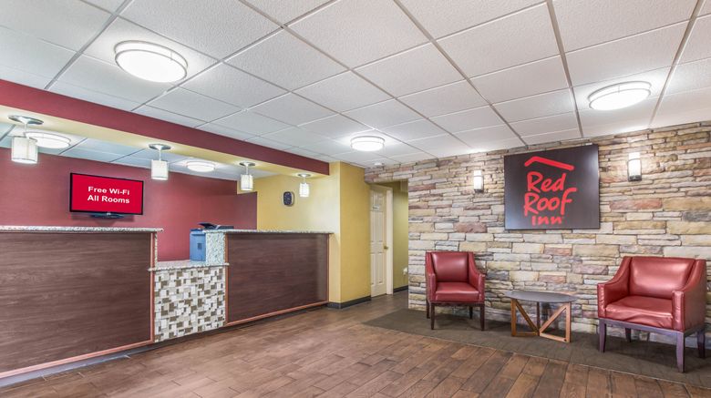 <b>Red Roof Inn Cincinnati Airport-Erlanger Lobby</b>. Images powered by <a href="https://www.leonardoworldwide.com/" title="Leonardo Worldwide" target="_blank">Leonardo</a>.