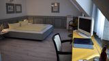 Avenue Hotel Room
