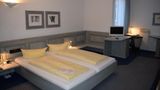 Avenue Hotel Room