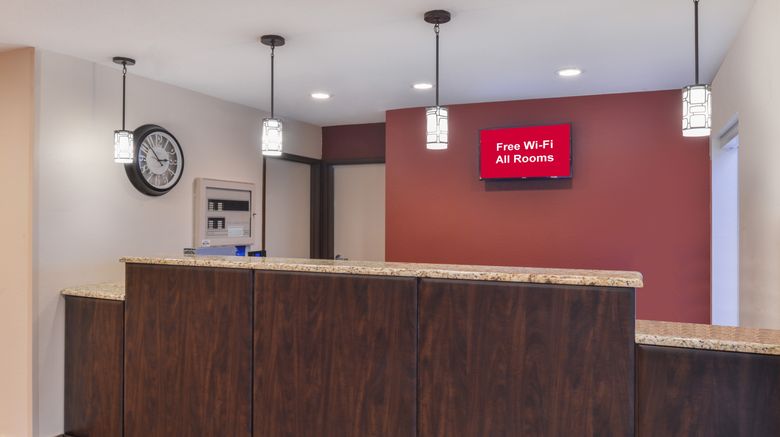 <b>Red Roof Inn & Suites Danville Lobby</b>. Images powered by <a href="https://www.leonardoworldwide.com/" title="Leonardo Worldwide" target="_blank">Leonardo</a>.