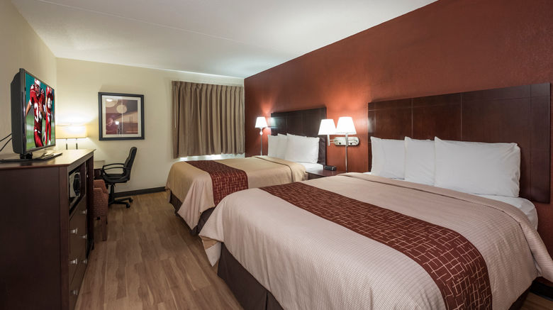 <b>Red Roof Inn & Suites Cincinnati N-Mason Room</b>. Images powered by <a href="https://www.leonardoworldwide.com/" title="Leonardo Worldwide" target="_blank">Leonardo</a>.