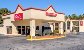 Red Roof Inn Atlanta- Suwanee/Mall of GA