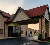 Red Roof Inn Suites Middletown-Franklin Exterior